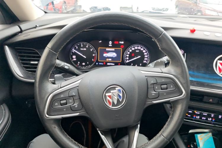 Used Buick Envision 2023 Encore Plus 652T Five-Seat Luxury Model Steering Wheel
