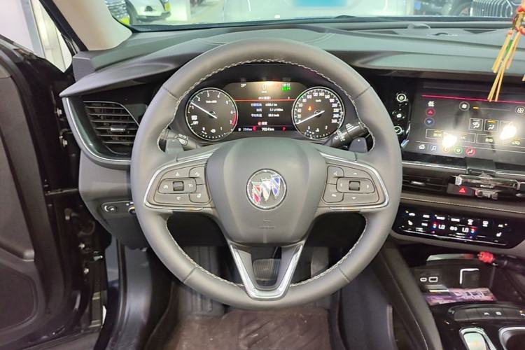 Used Buick Envision 2023 Encore Plus 652T Five-Seat Luxury Model Steering Wheel