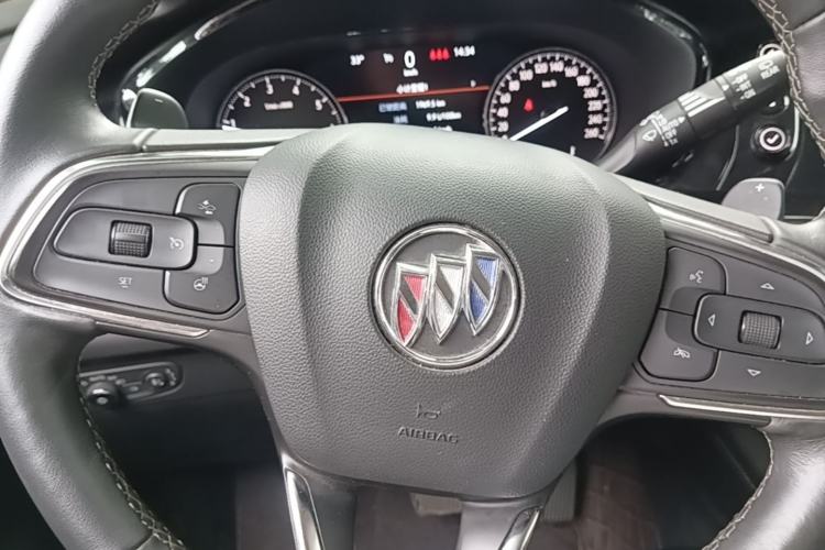Used Buick Envision 2023 Encore Plus 652T Five-Seat Luxury Model Steering Wheel
