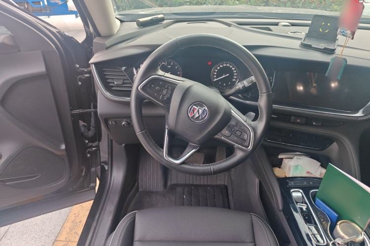 Used Buick Envision 2023 Encore Plus 652T Five-Seat Luxury Model Steering Wheel