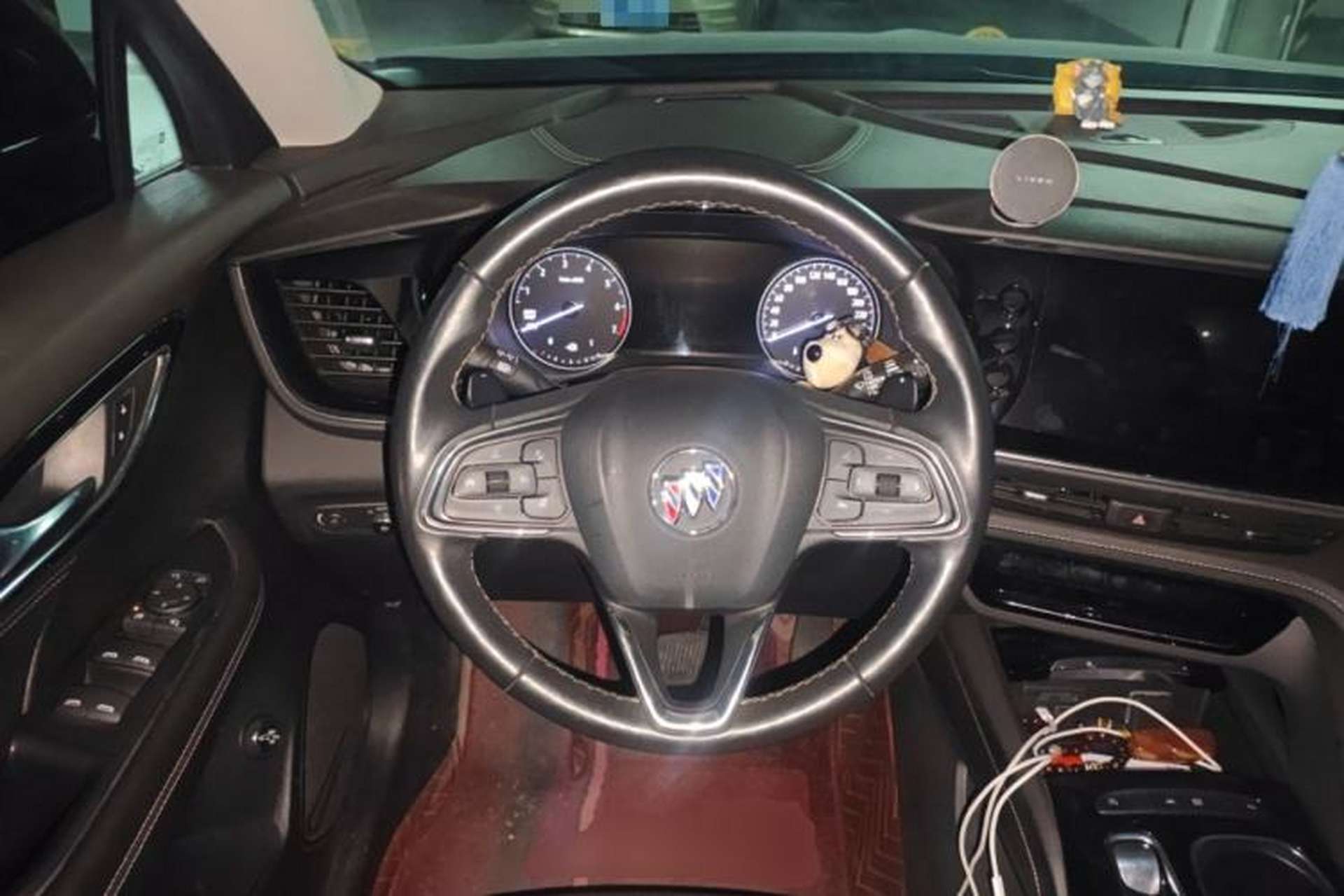 Used Buick Envision 2023 Encore Plus 652T Five-Seat Luxury Model Steering Wheel