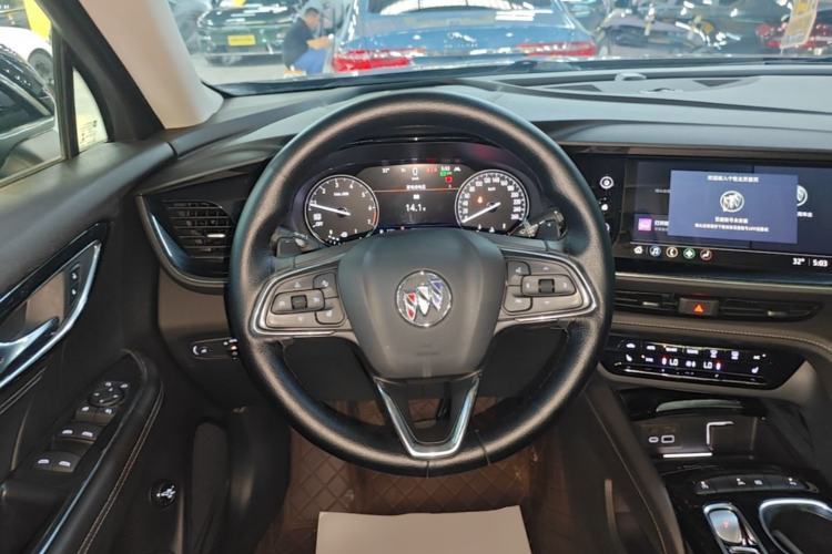 Used Buick Envision 2023 Encore Plus 652T Five-Seat Luxury Model Steering Wheel