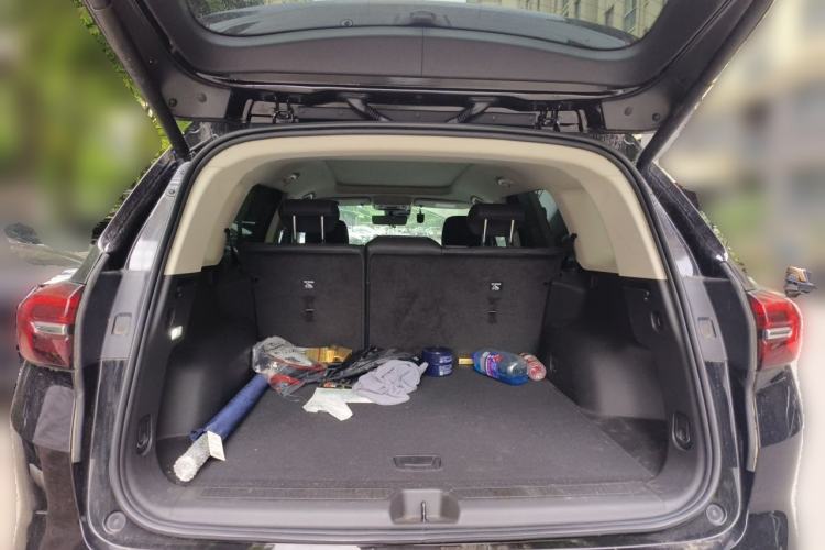 Used Buick Envision 2023 Encore Plus 652T Five-Seat Luxury Model Trunk