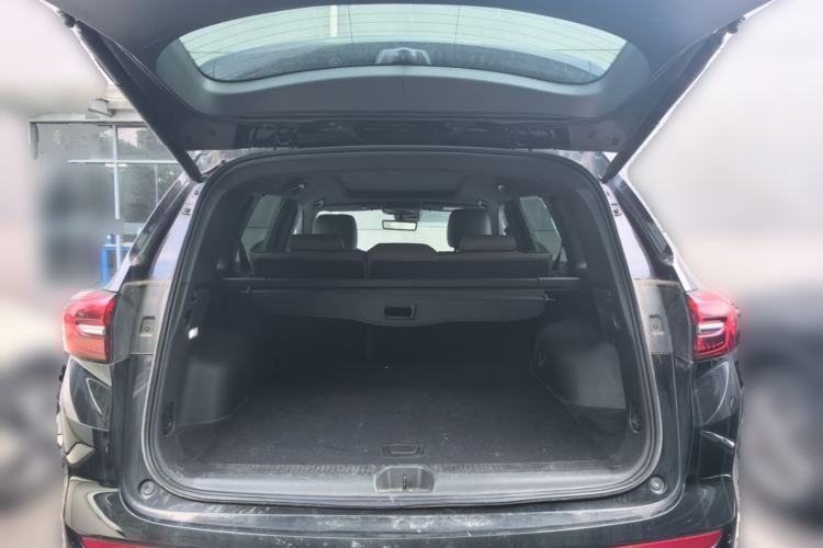 Used Buick Envision 2023 Encore Plus 652T Five-Seat Luxury Model Trunk
