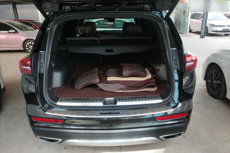 Used Buick Envision 2023 Encore Plus 652T Five-Seat Luxury Model Trunk