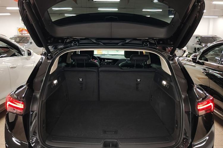 Used Buick Envision 2023 Encore S GS Four-Wheel Drive Sport Model Trunk