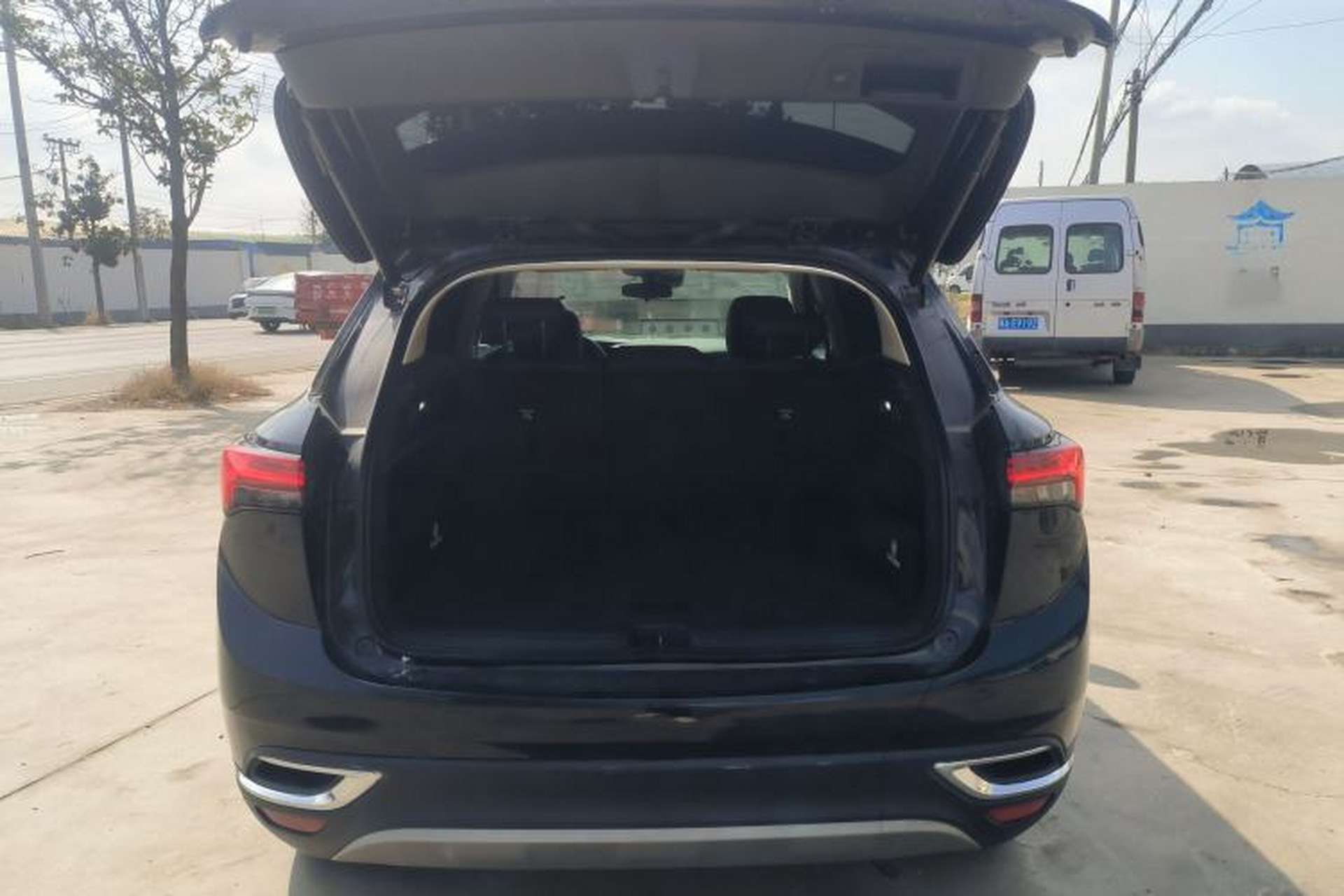 Used Buick Envision 2023 Encore S 552T Two-Wheel Drive Luxury Model Trunk