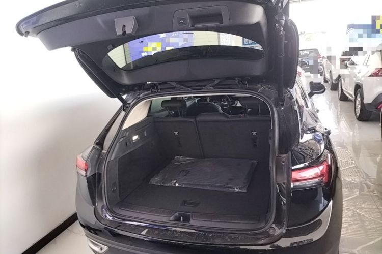 Used Buick Envision 2023 Encore S 652T Two-Wheel-Drive Luxury Model Trunk