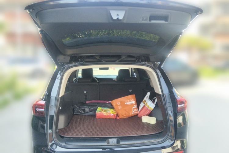 Used Buick Envision 2023 Encore Plus 652T Five-Seat Luxury Model Trunk
