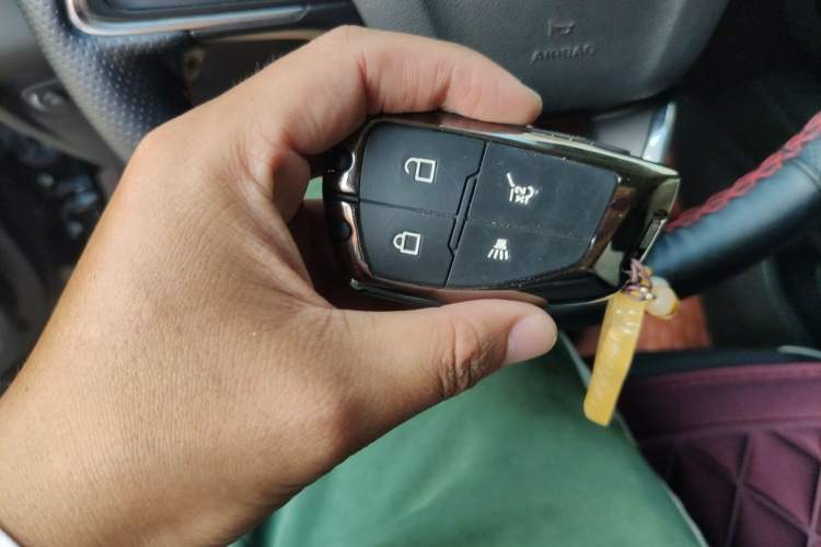 Used Buick Envision 2023 Encore Plus 652T Five-Seat All-Wheel-Drive Luxury Model Vehicle Key