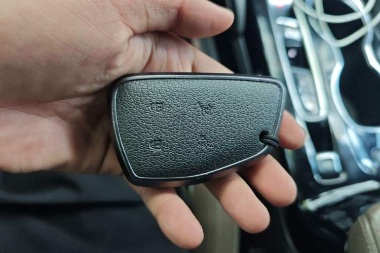 Used Buick Envision 2023 Encore Plus 652T Five-Seat Luxury Model Vehicle Key