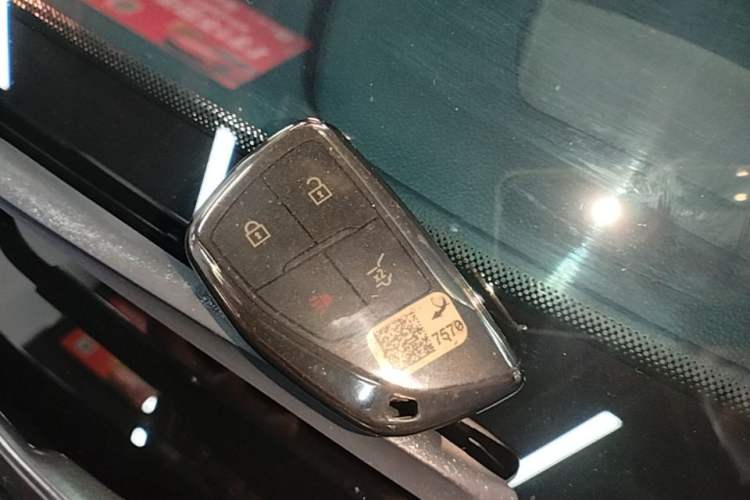 Used Buick Envision 2023 Encore Plus 652T Five-Seat Luxury Model Vehicle Key