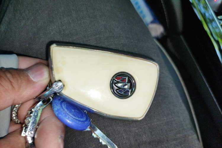 Used Buick Envision 2023 Encore Plus 652T Five-Seat Luxury Model Vehicle Key