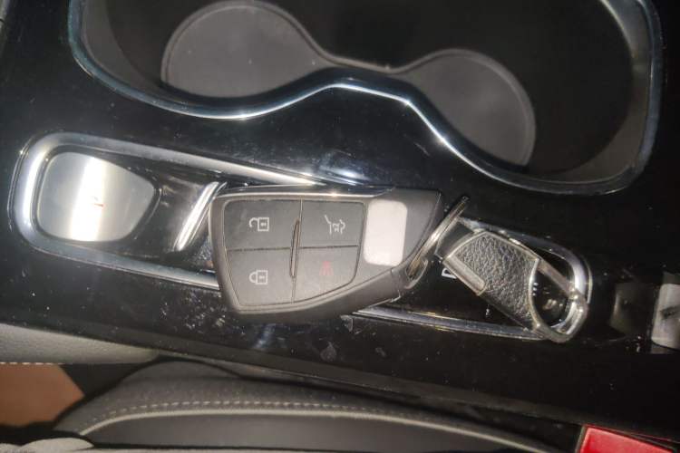 Used Buick Envision 2023 Encore S 552T Two-Wheel Drive Luxury Model Vehicle Key