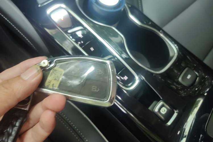 Used Buick Envision 2023 Encore Plus 652T Five-Seat Luxury Model Vehicle Key