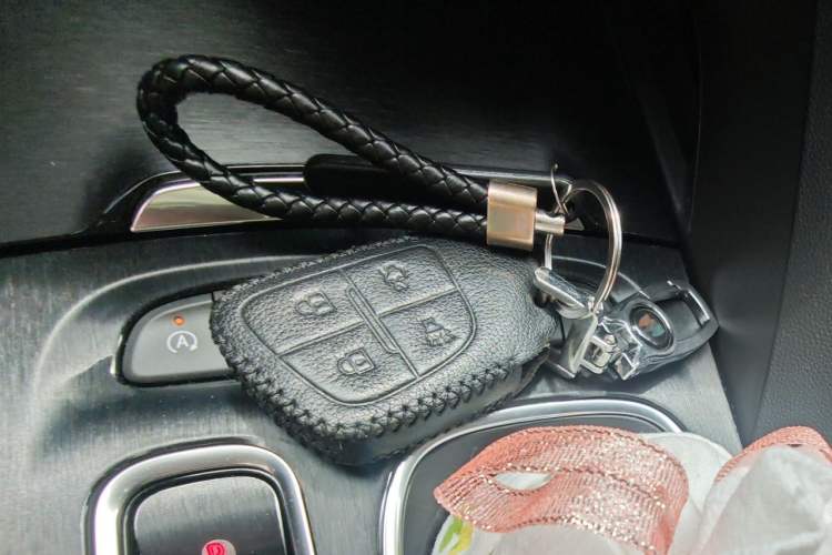 Used Buick Envision 2023 Encore Plus 652T Five-Seat Luxury Model Vehicle Key