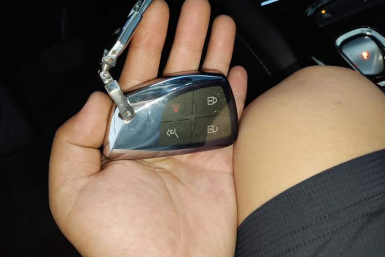 Used Buick Envision 2023 Encore S 552T Two-Wheel Drive Luxury Model Vehicle Key