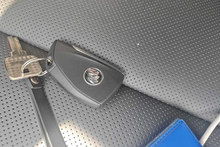 Used Buick Envision 2023 Encore S 552T Two-Wheel Drive Luxury Model Vehicle Key