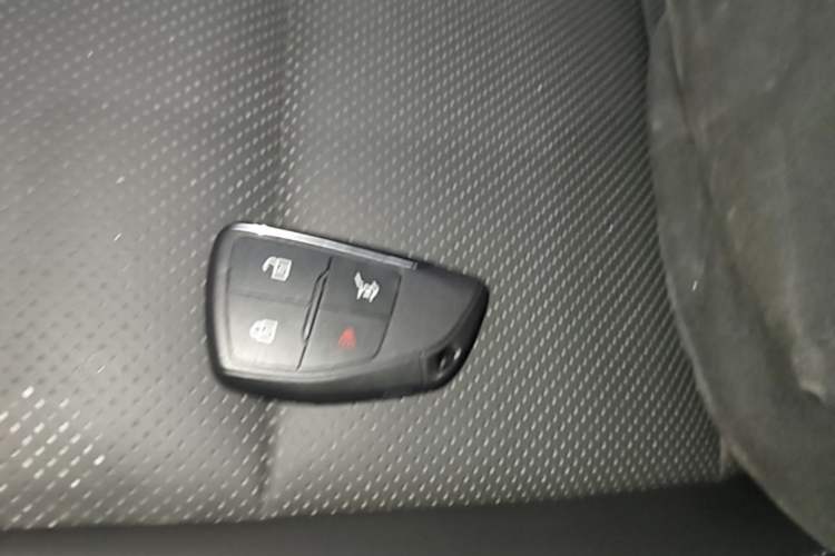Used Buick Envision 2023 Encore Plus 652T Five-Seat Luxury Model Vehicle Key