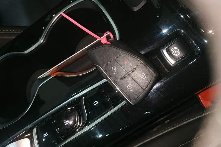 Used Buick Envision 2023 Encore S 552T Two-Wheel Drive Luxury Model Vehicle Key