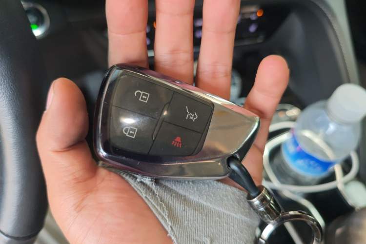 Used Buick Envision 2023 Encore Plus 652T Five-Seat Luxury Model Vehicle Key