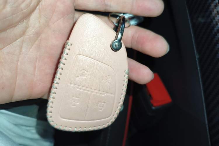 Used Buick Envision 2023 Encore S GS Four-Wheel Drive Sport Model Vehicle Key