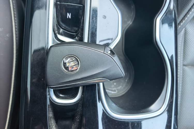 Used Buick Envision 2023 Encore Plus 652T Five-Seat Luxury Model Vehicle Key
