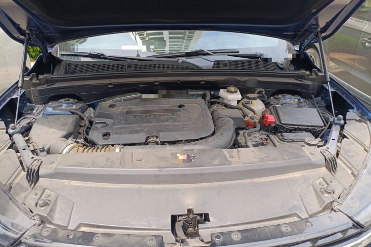 Used Buick Envision 2023 Encore Plus 652T Five-Seat Luxury Model Engine Bay