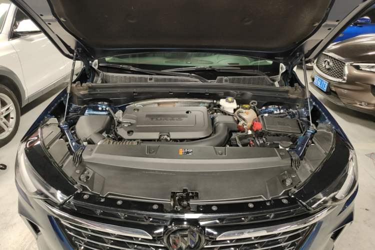 Used Buick Envision 2023 Encore Plus 652T Five-Seat Luxury Model Engine Bay