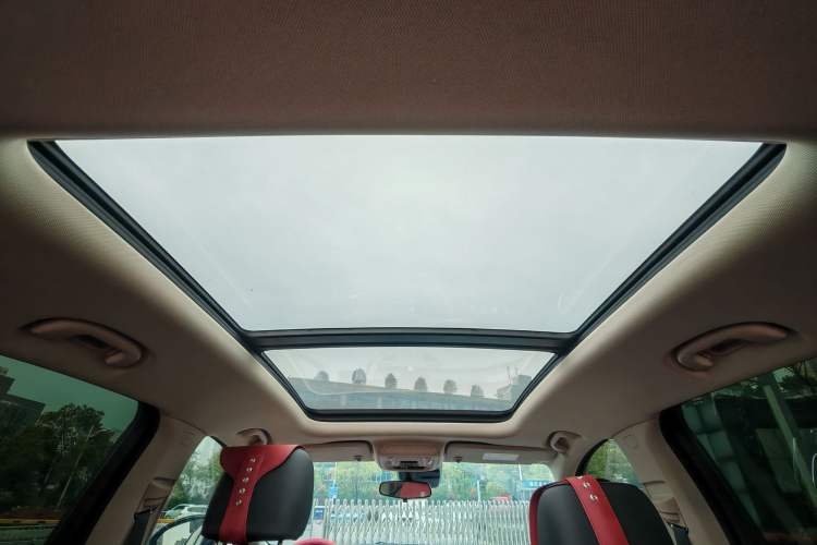 Used Buick Envision 2023 Encore S 652T Two-Wheel-Drive Luxury Model Headliner
