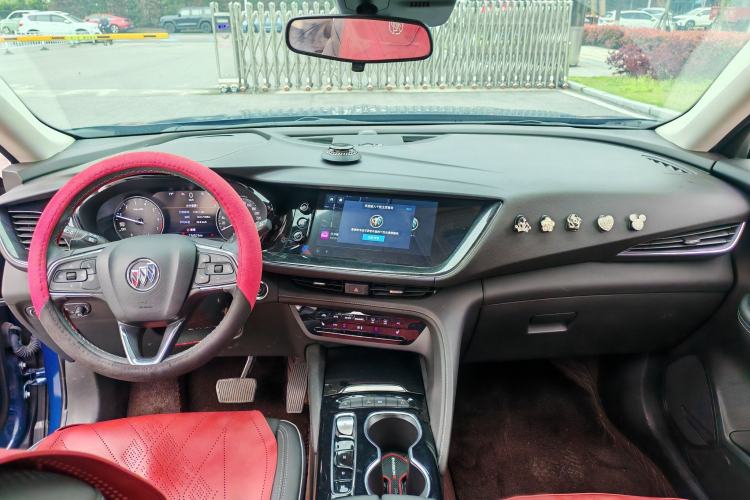 Used Buick Envision 2023 Encore S 652T Two-Wheel-Drive Luxury Model Interior 2