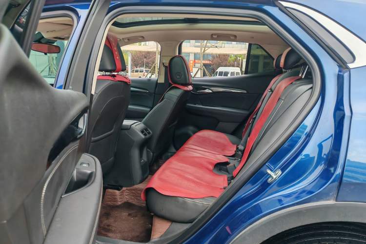 Used Buick Envision 2023 Encore S 652T Two-Wheel-Drive Luxury Model Interior 3
