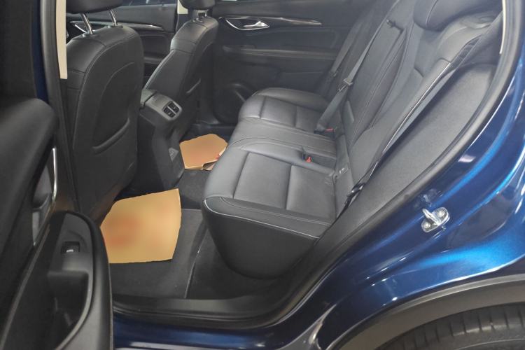 Used Buick Envision 2023 Encore Plus 652T Five-Seat Luxury Model Interior 4