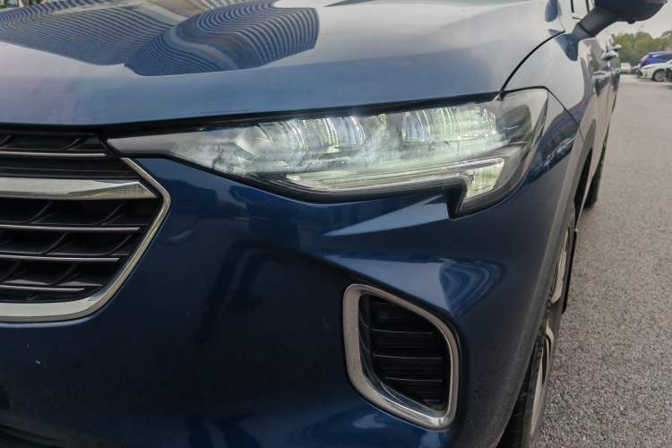 Used Buick Envision 2023 Encore S 652T Two-Wheel-Drive Luxury Model Left Front Headlight