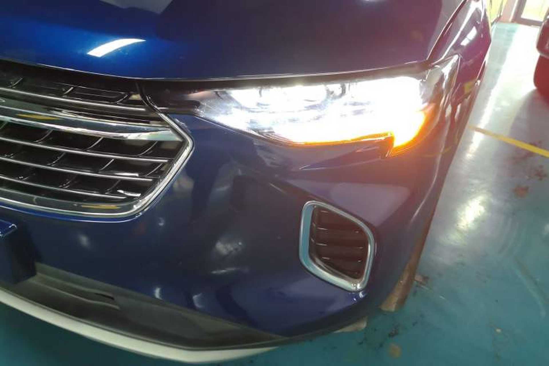 Used Buick Envision 2023 Encore S 652T Two-Wheel-Drive Luxury Model Left Front Headlight