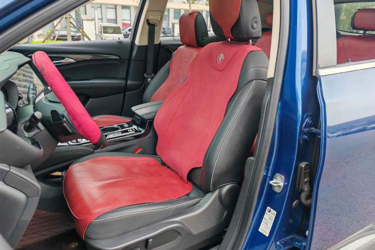Used Buick Envision 2023 Encore S 652T Two-Wheel-Drive Luxury Model Left Front Seat