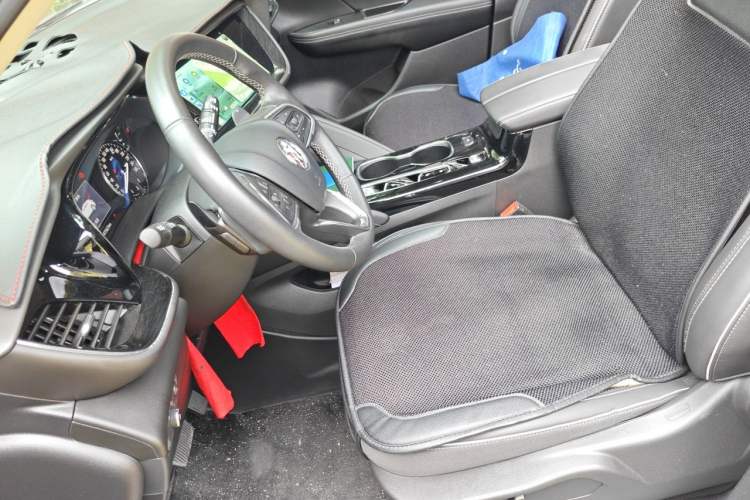 Used Buick Envision 2023 Encore Plus 652T Five-Seat Luxury Model Left Front Seat