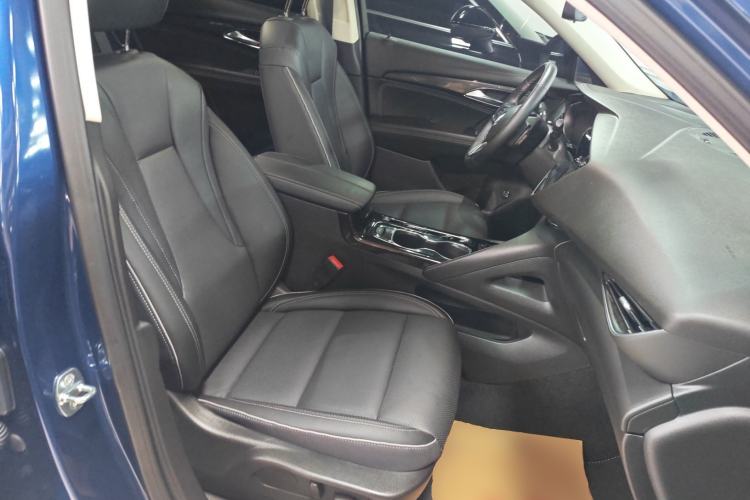 Used Buick Envision 2023 Encore Plus 652T Five-Seat Luxury Model Right Front Seat
