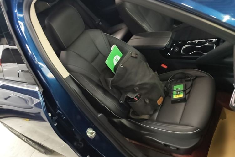Used Buick Envision 2023 Encore Plus 652T Five-Seat Luxury Model Right Front Seat