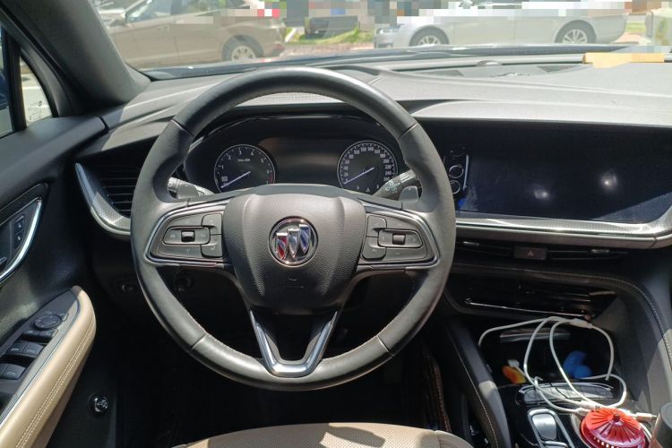 Used Buick Envision 2023 Encore Plus 652T Five-Seat Luxury Model Steering Wheel