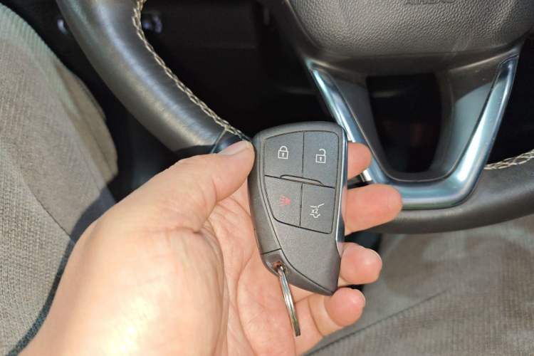 Used Buick Envision 2023 Encore S 552T Two-Wheel Drive Luxury Model Vehicle Key