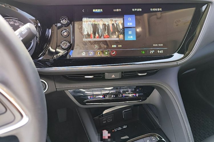Used Buick Envision 2023 Encore Plus Avenir Aivia 5-Seater Edition Audio And AC Panel