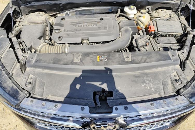 Used Buick Envision 2023 Encore Plus Avenir Aivia 5-Seater Edition Engine Bay