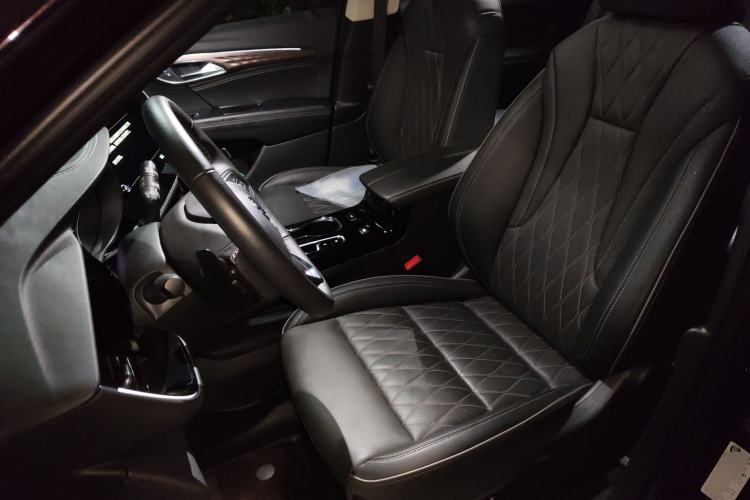 Used Buick Envision 2023 Encore Plus Avenir Aivia 5-Seater Edition Left Front Seat
