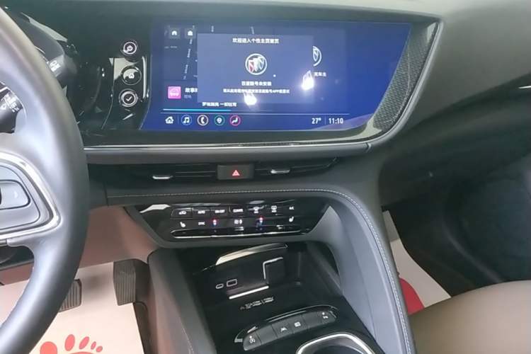 Used Buick Envision 2023 Encore Plus 652T Five-Seat Luxury Model Audio And AC Panel