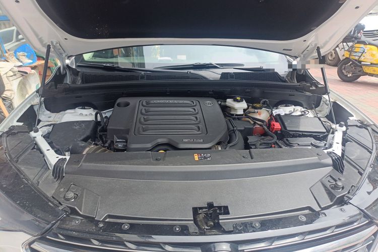 Used Buick Envision 2023 Encore S 552T Two-Wheel Drive Luxury Model Engine Bay