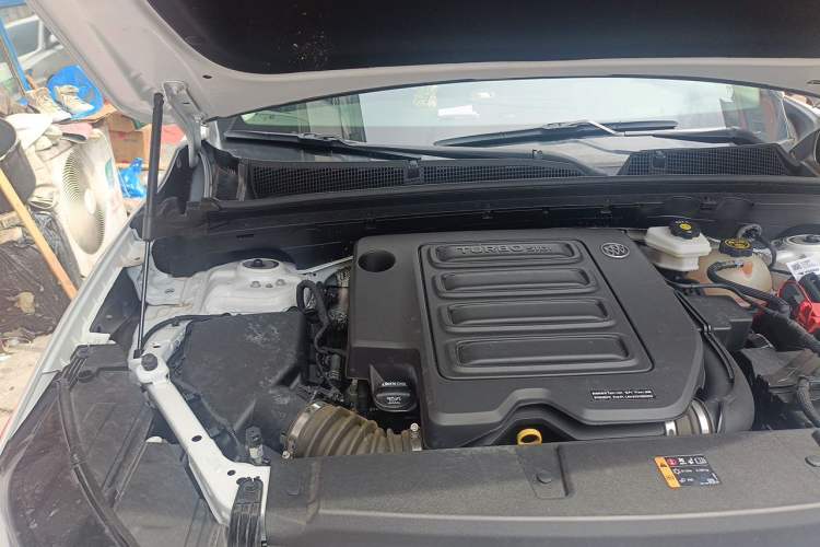 Used Buick Envision 2023 Encore S 552T Two-Wheel Drive Luxury Model Engine Bay Right