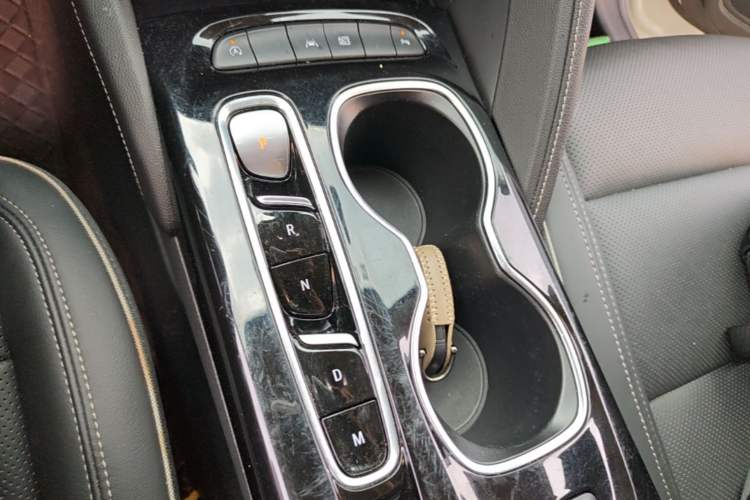 Used Buick Envision 2023 Encore S 552T Two-Wheel Drive Luxury Model Gear Lever