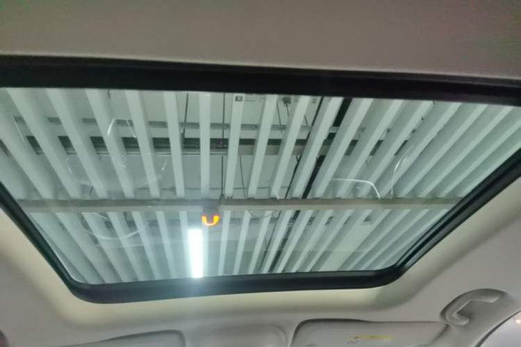 Used Buick Envision 2023 Encore S 552T Two-Wheel Drive Luxury Model Headliner
