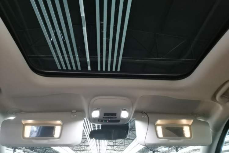 Used Buick Envision 2023 Encore S 652T Two-Wheel-Drive Luxury Model Headliner